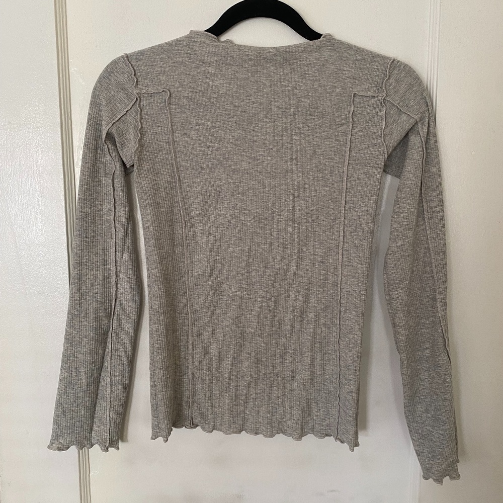 Baserange lettuce edge seamed long sleeve